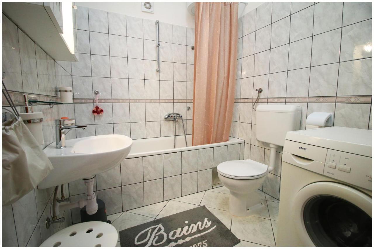 Studio Apartman Elena Primošten المظهر الخارجي الصورة