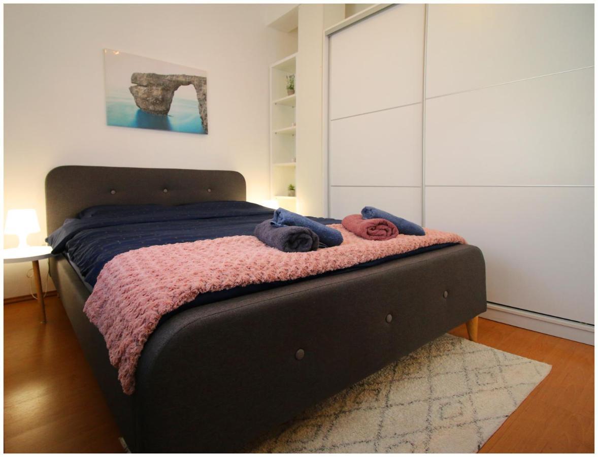 Studio Apartman Elena Primošten المظهر الخارجي الصورة